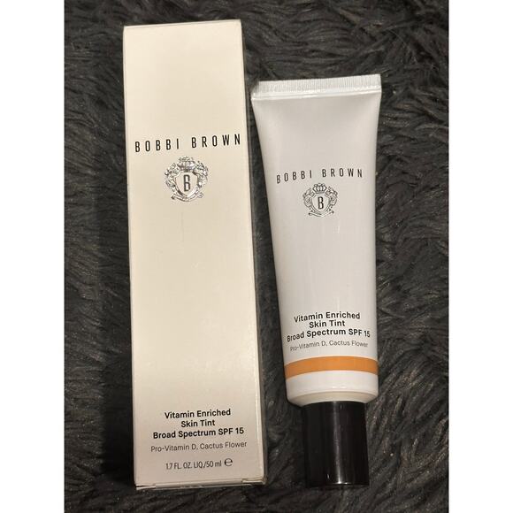 Bobbie Brown Vitamin Enriched Skin Tint Light 3 - Picture 1 of 6